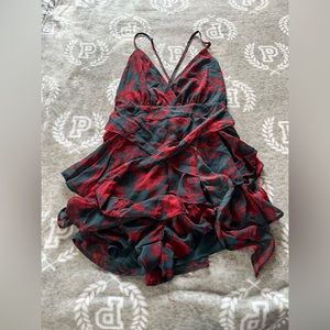 NWT‎ Princess Polly romper small